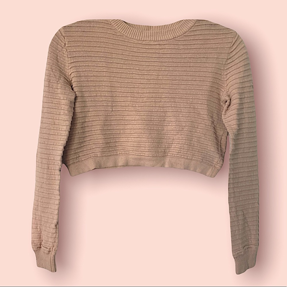 Pink sweater long sleeve crop top